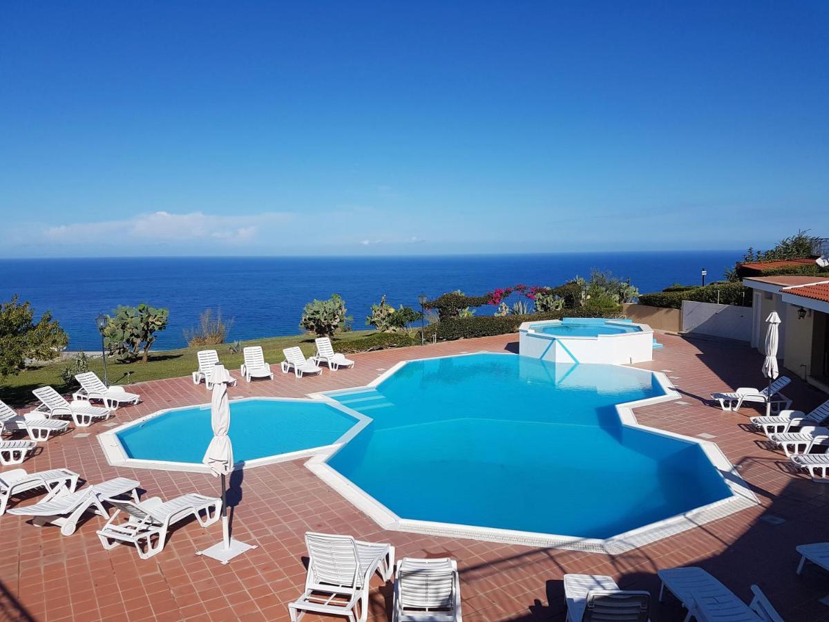 Blue Diamond Apartamento Parghelia Exterior foto